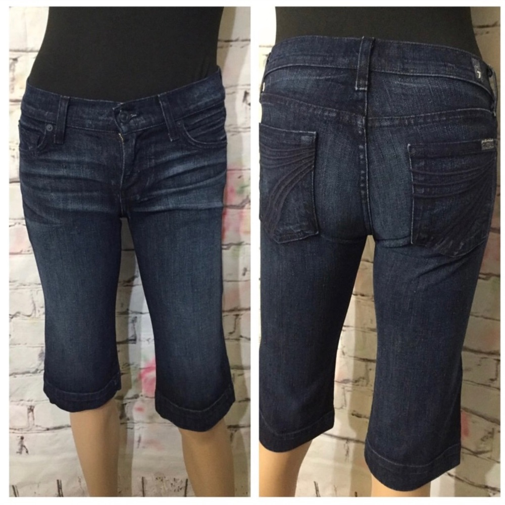 7 For All Mankind Dojo Capri Size 24